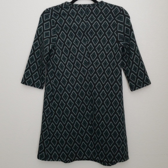 Textured Patterned Dress - Picture 3 of 3